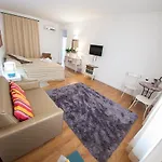 Operetta House Apartmán *