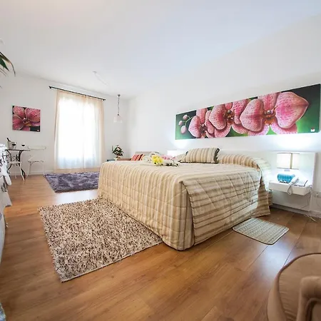 Appartement Operetta House *